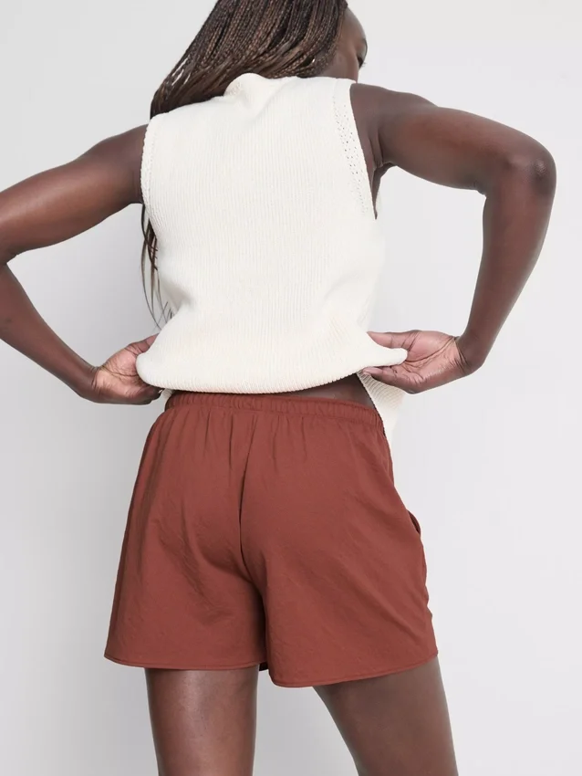 Textured drawstring shorts